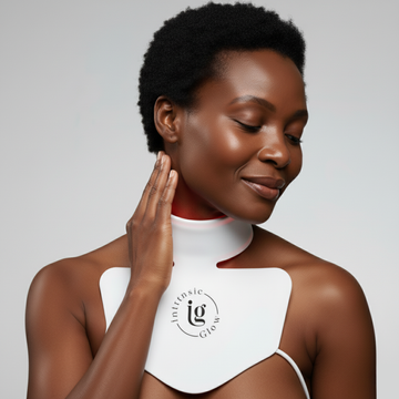 LED Neck & Chest Rejuvenation Mask – RF Light Therapy for Collagen Boost, Firmer Skin & Reduced Neck Lines